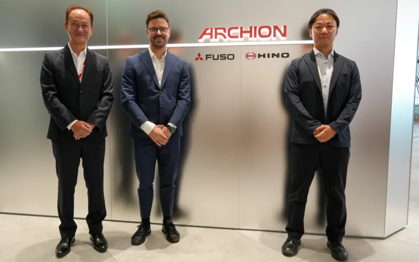 アーチオンの日野と三菱ふそうが約50万台のコネクテッド車両データを活用 国内商用車メーカー初のデータ分析サービス開始