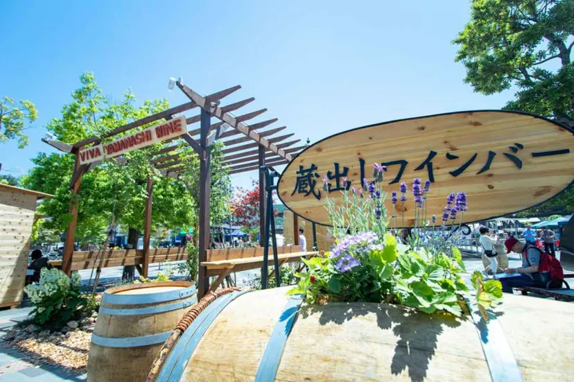 山梨県産ワイン約200銘柄を飲み比べ！「蔵出しワインバー」4年ぶりに甲府駅前で開催