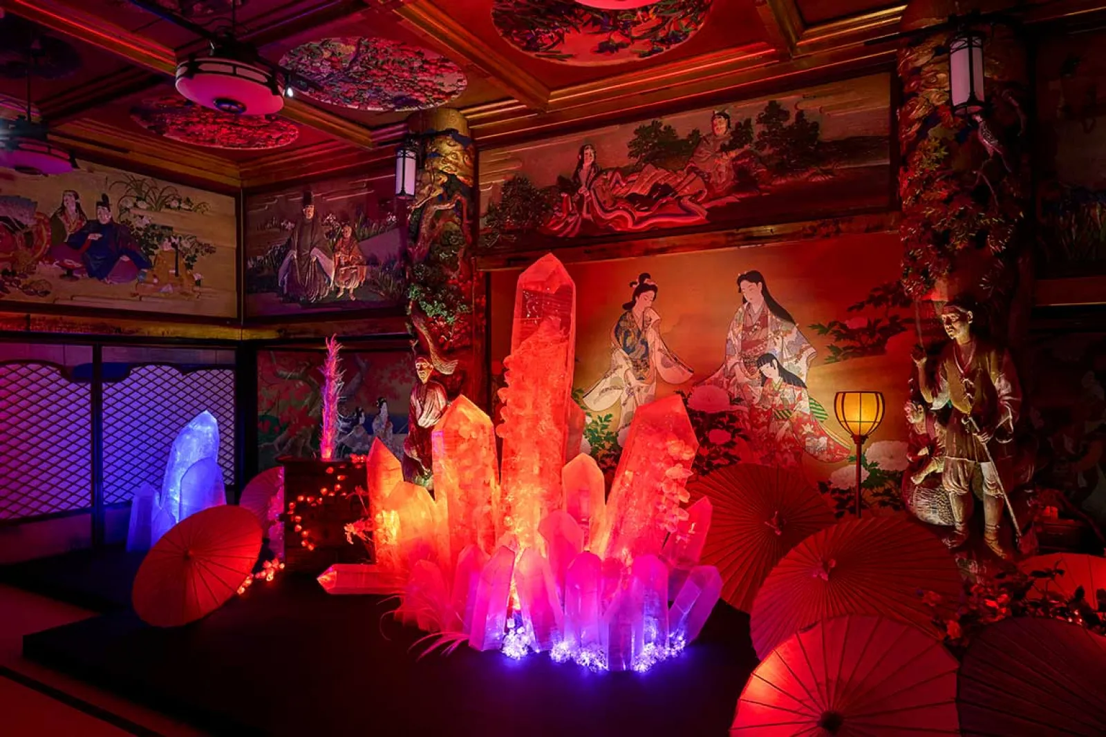 究極の美◼️蔵から夜空一面に美しい花火のような見事な漆塗りの香壺？入れ物が出て来た 717K0YK3AnL._AC_SY200_QL15_.jpg