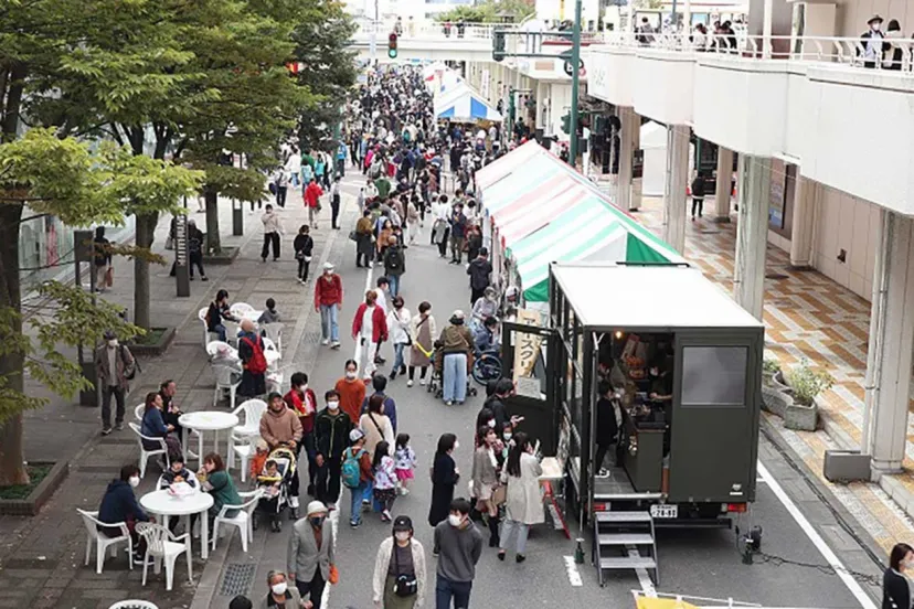 新潟市の「食」と「花」の魅力を発信！「にいがた2km食花マルシェ2023」10/7・8開催