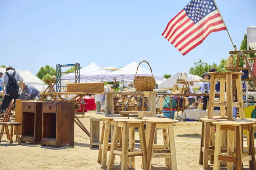世界各国のヴィンテージ・アンティーク品が勢揃い「Vintage Market -万博蚤の市-」11/8～10開催