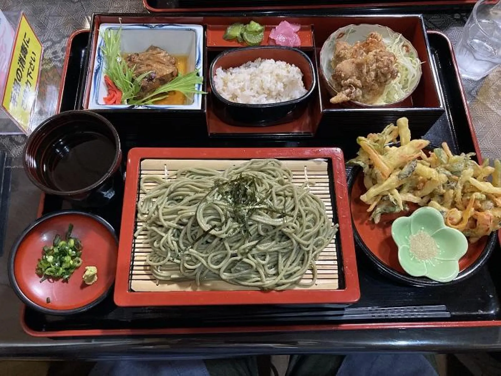薬膳そばまんぷくセット