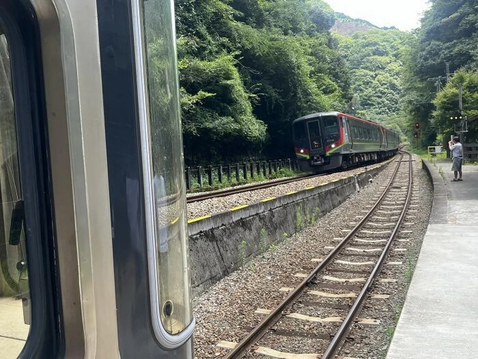スイッチバックで有名な秘境駅