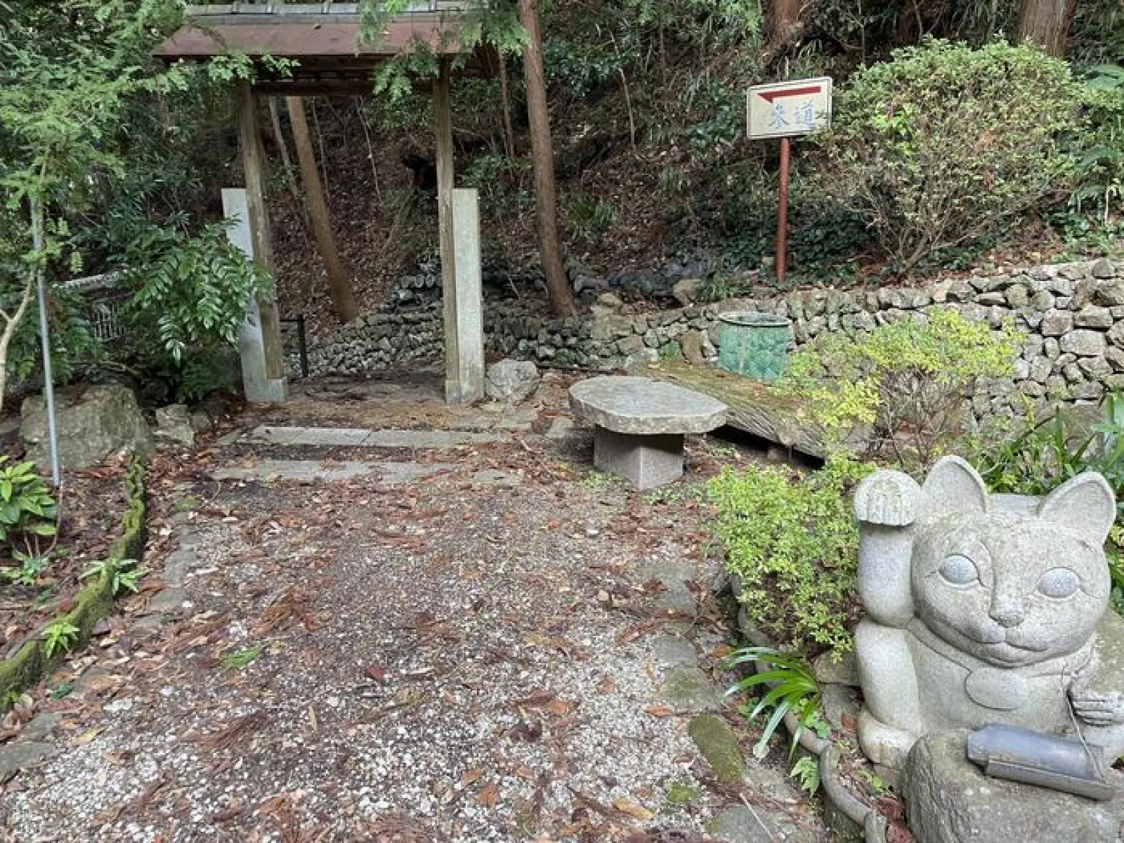 広い境内