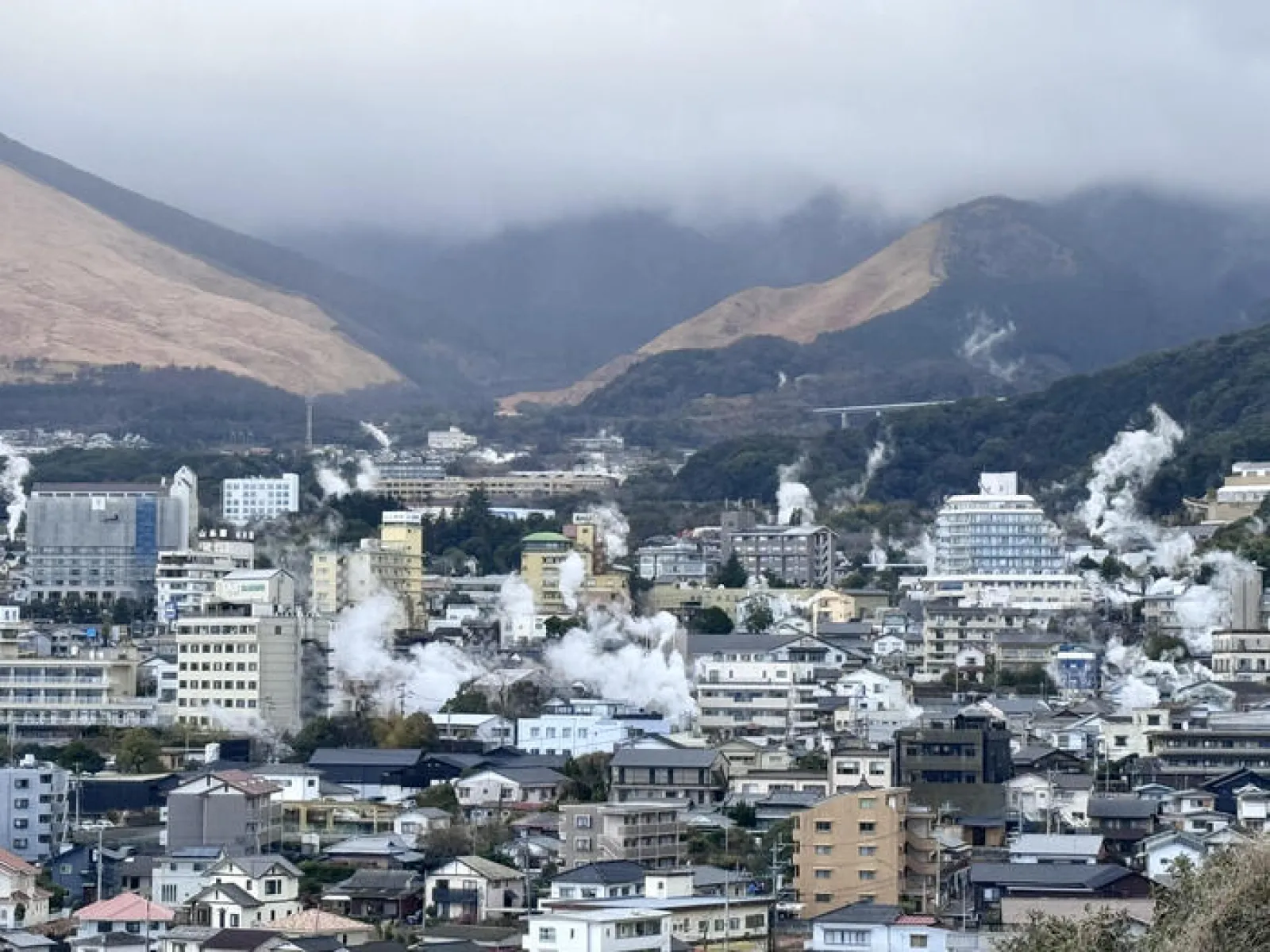 別府　湯けむり展望台
