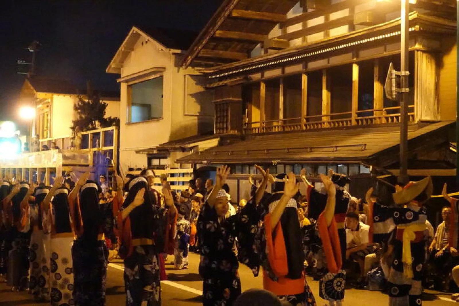 秋田　西馬音内盆踊り