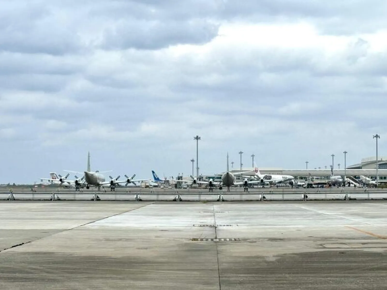 航空自衛隊那覇基地　旅客ターミナル
