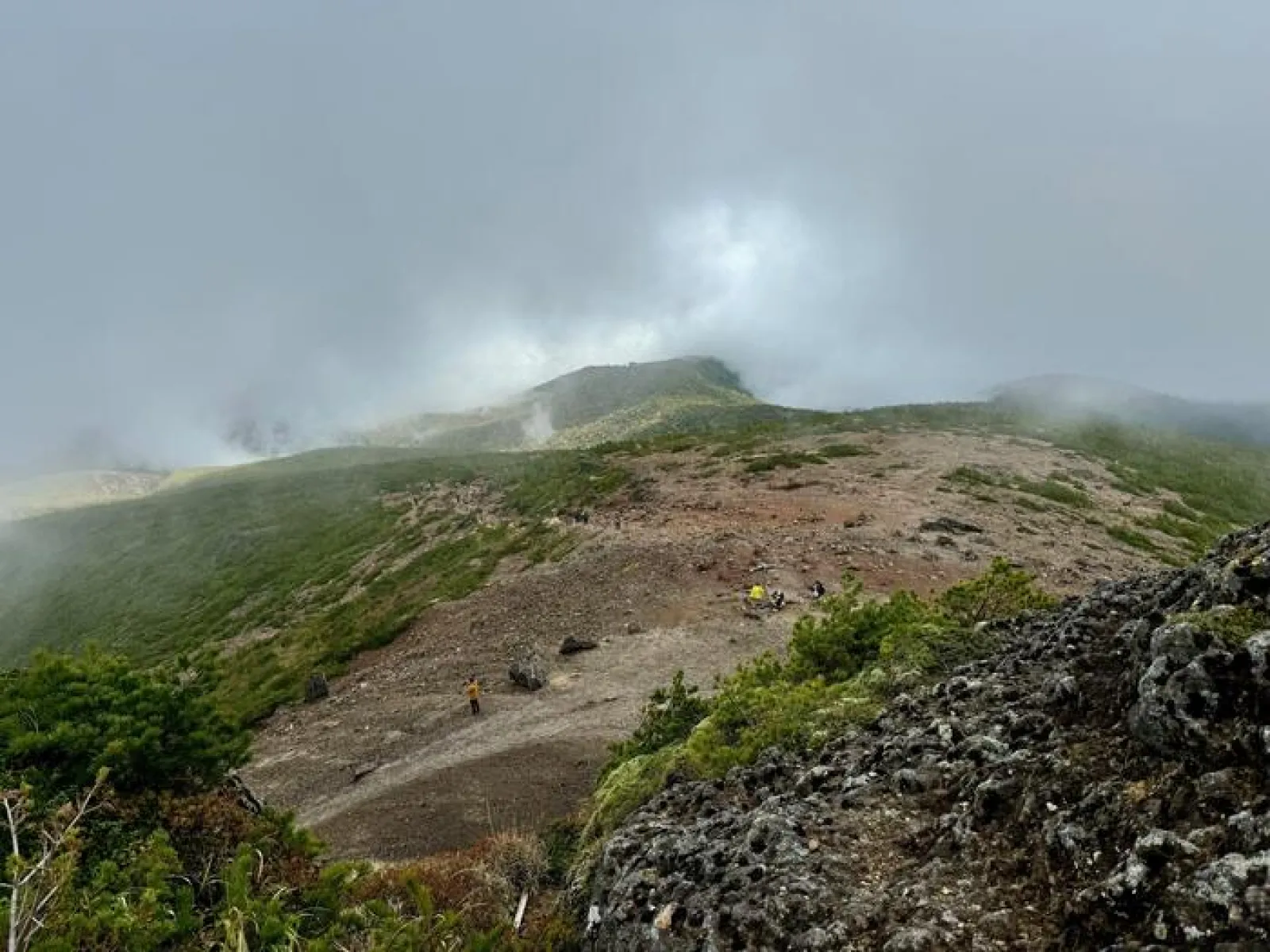 安達太良山　登山道