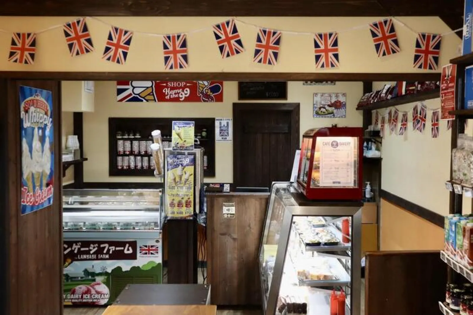 The British Shopの店内に入ったところ