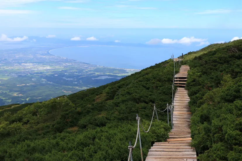 【山と秘湯をめぐる】鳥取県〜郷土富士・大山と鳥取最高所の豪円湯院〜