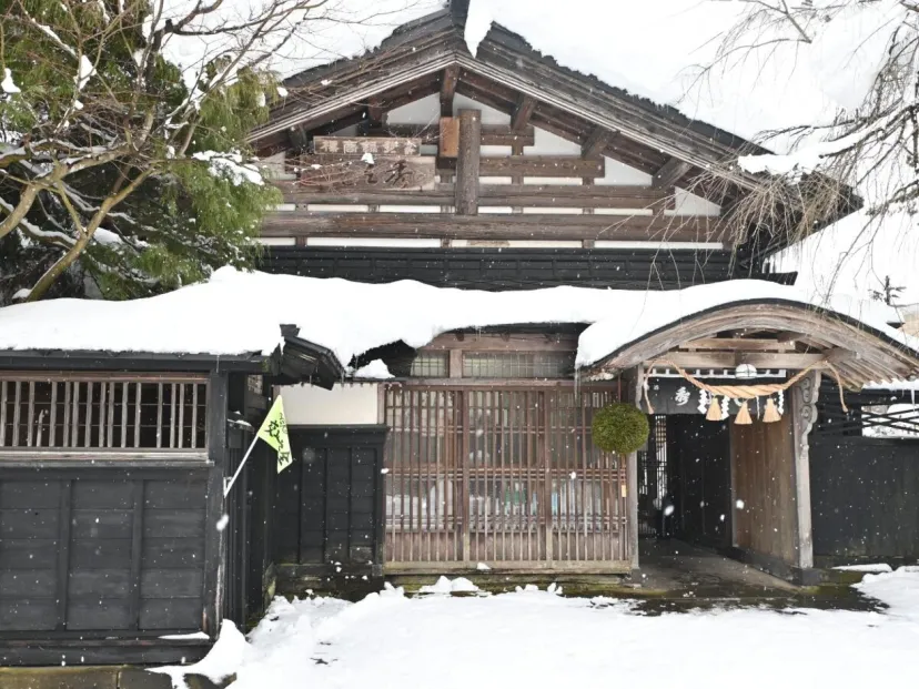 【秋田・大仙市】雪国で続く伝統の酒造り|鈴木酒造店 酒蔵見学