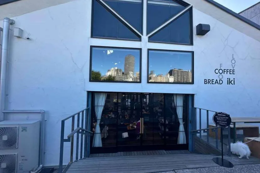 【犬連れOK】清澄白河 iki Roastery & Eatery｜愛犬と入れる人気カフェ！メニュー・混雑状況・隅田川散歩まで紹介