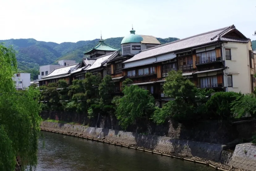 【静岡県】歴史の浪漫に触れる旅・伊豆半島歴史建造物めぐり7選