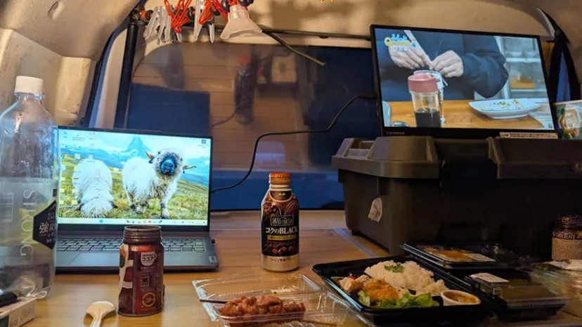 【静岡】自宅を引き払い車中泊生活する58歳が発見!雨の車中泊スポット