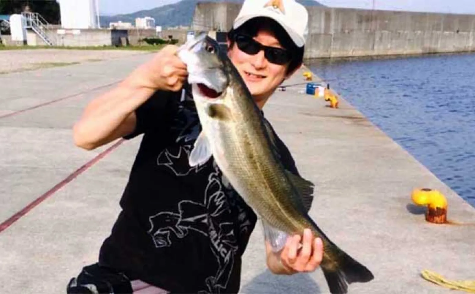 釣り初心者が最初に買うべき竿はシーバスロッド】 理由をベテランが