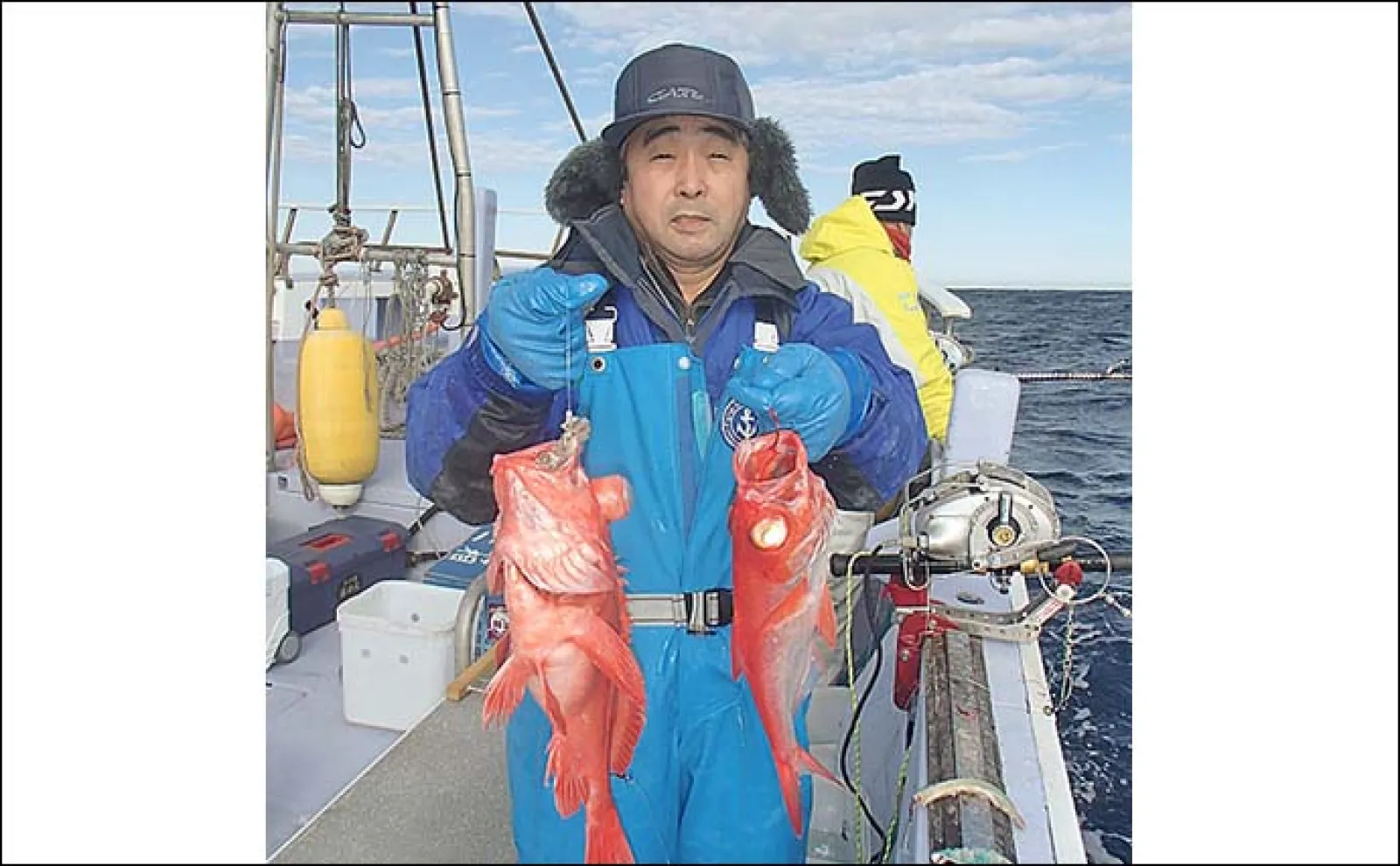 深海釣りで5kg頭に釣る人メヌケ3尾【千葉】ゲストのキンメでクーラー