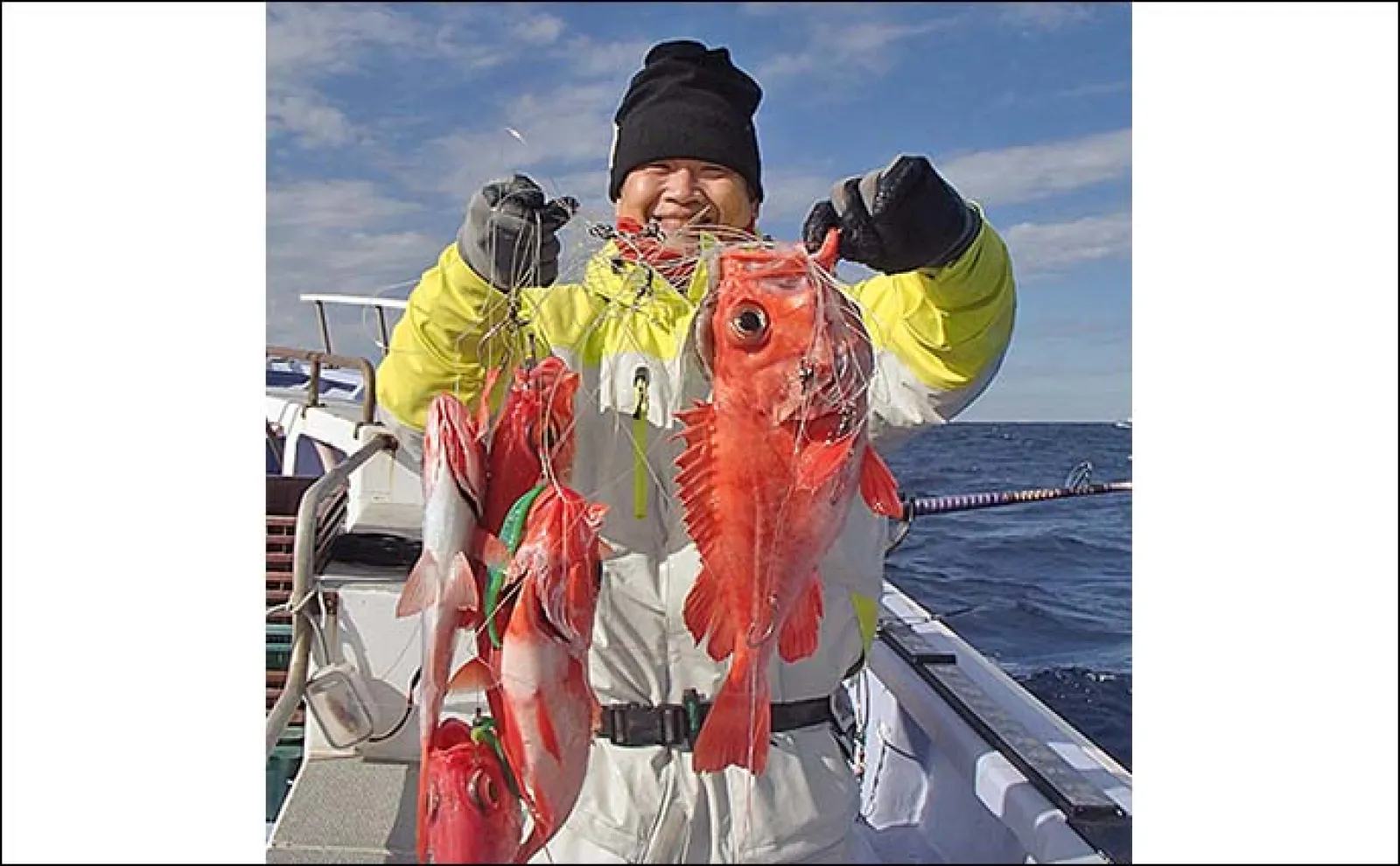 深海釣りで5kg頭に釣る人メヌケ3尾【千葉】ゲストのキンメでクーラー