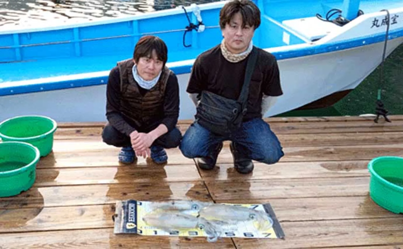 イカダのサビキ釣りでアジ爆釣【三重・迫間浦】アオリイカはヤエン＆エギングで不発