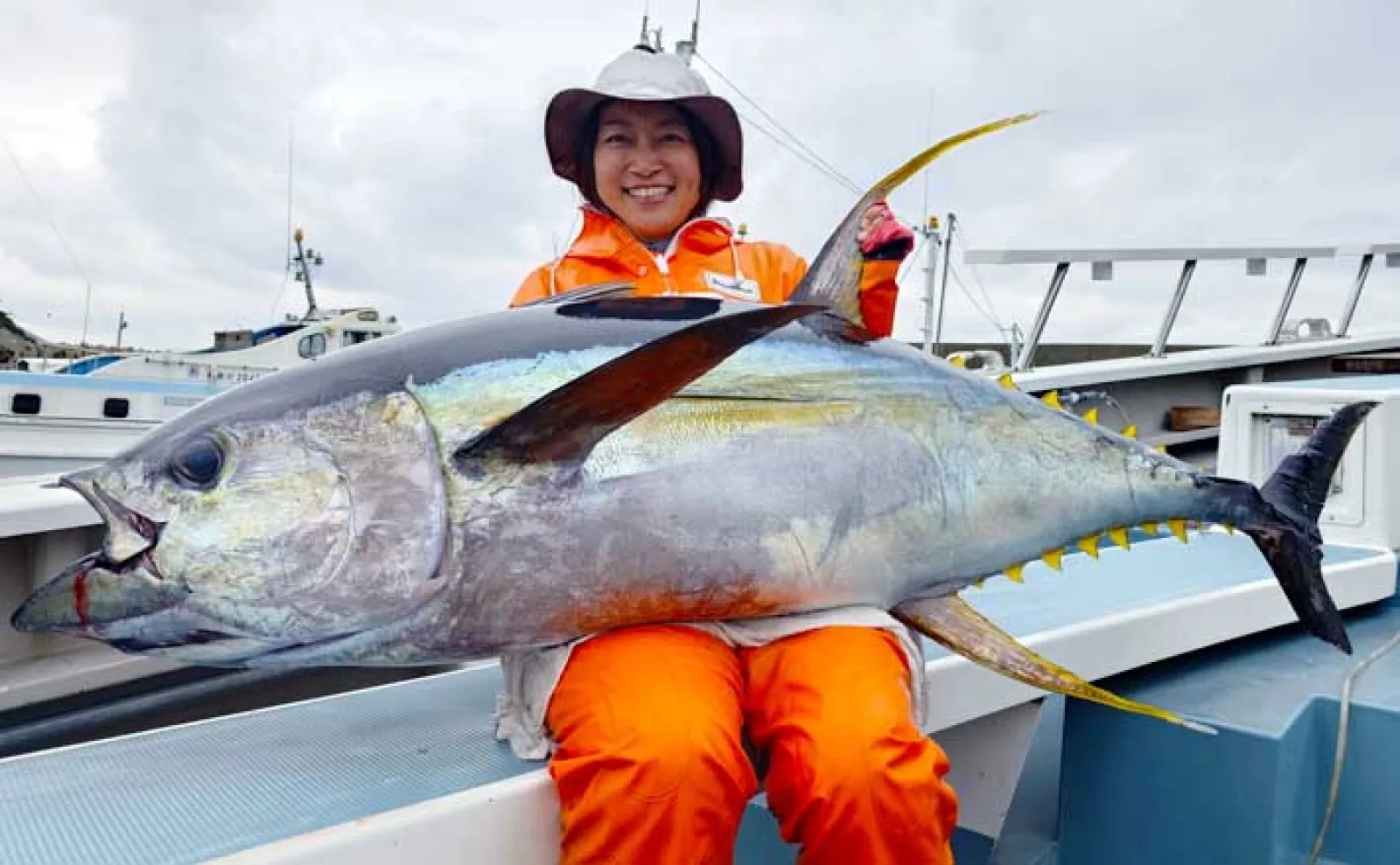 キハダマグロ、クエ、根魚釣り竿1.85 今季最大61.3kg級も浮上！」相模湾のキハダ＆カツオ釣りで特大