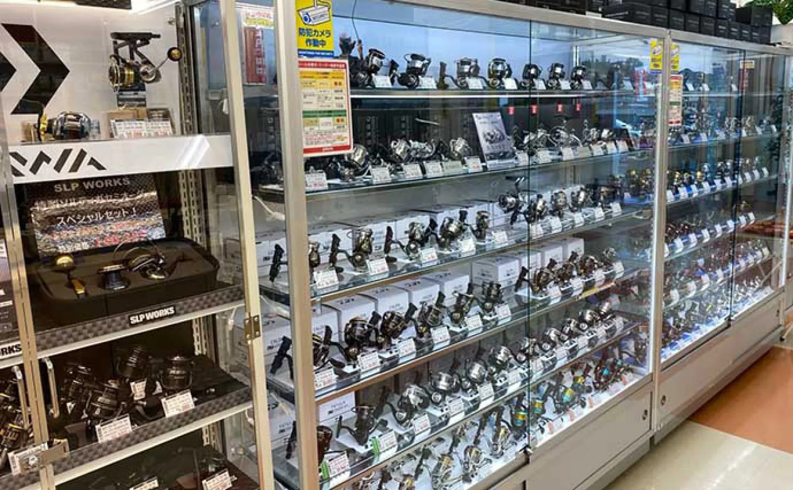 釣具屋で一番多い質問はやっぱりアレだった？」 全国の釣具店スタッフ