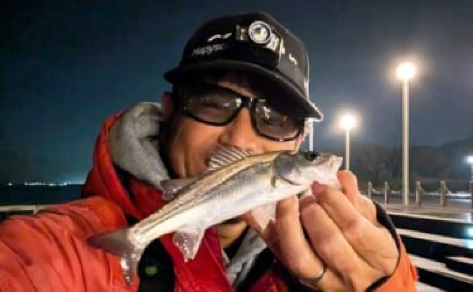 電気ウキ釣りでセイゴ7匹を手中【愛知県・ボードウォーク】ウキ下調整