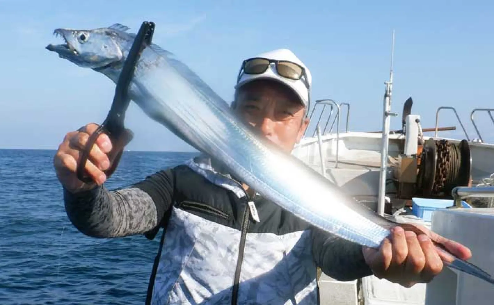 伊勢湾・夏のテンヤタチウオ釣り入門 【シーズン・タックル・仕掛け