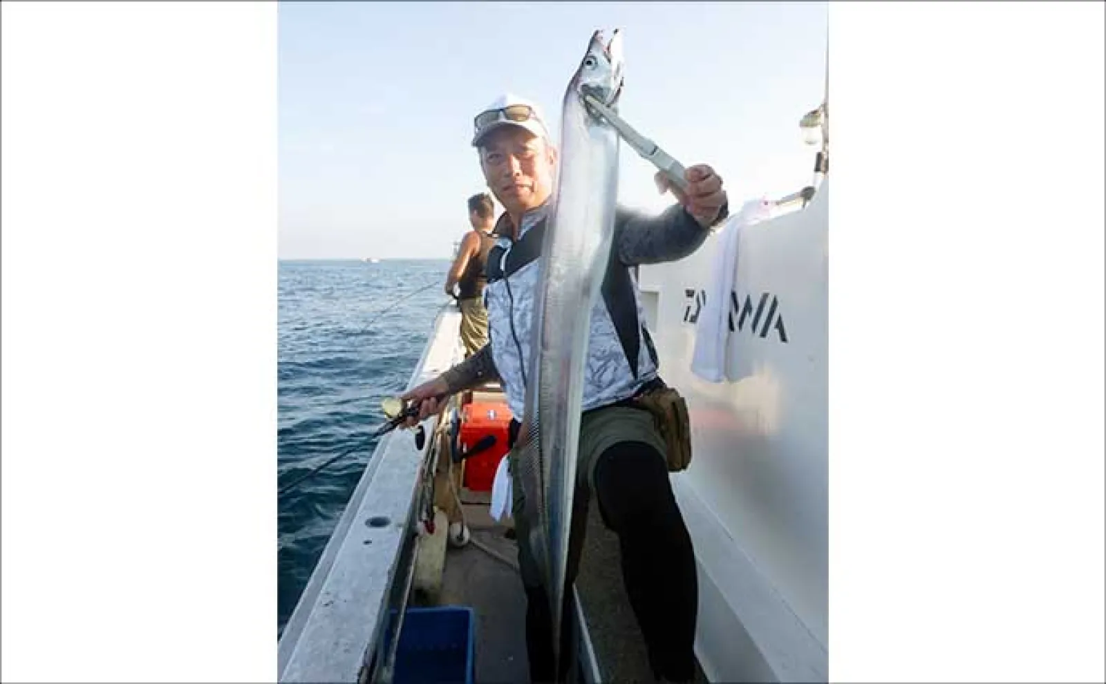 伊勢湾・夏のテンヤタチウオ釣り入門 【シーズン・タックル・仕掛け