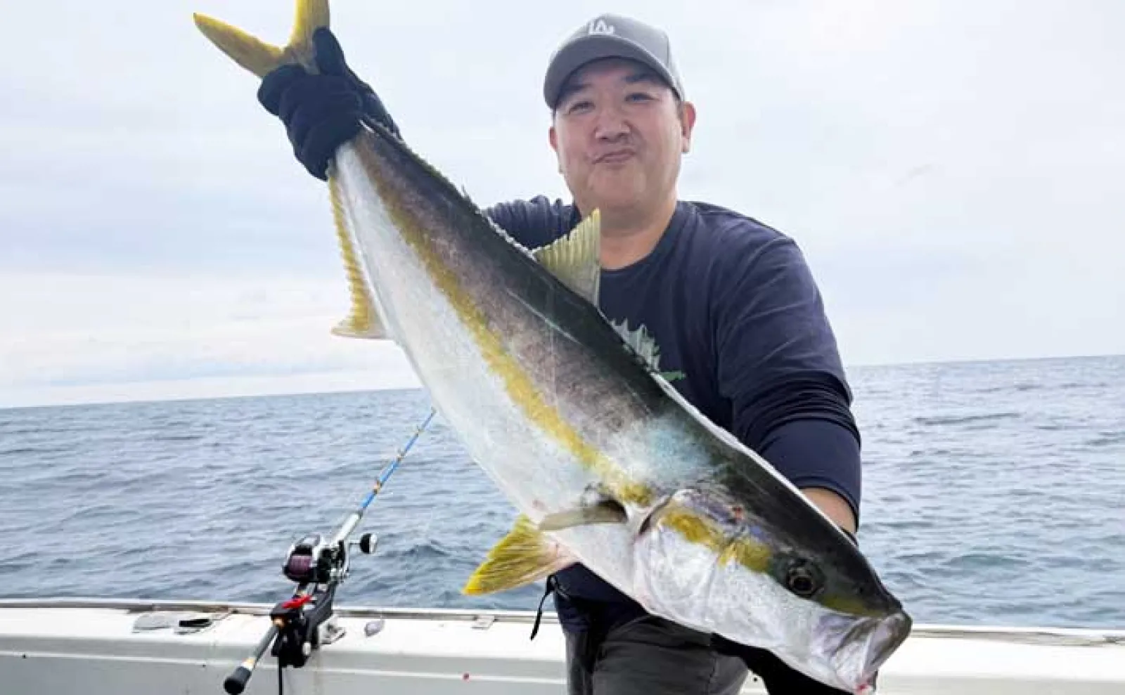 エサ付き好調で大型のヒラマサも浮上！【落とし込み最新釣果情報11選