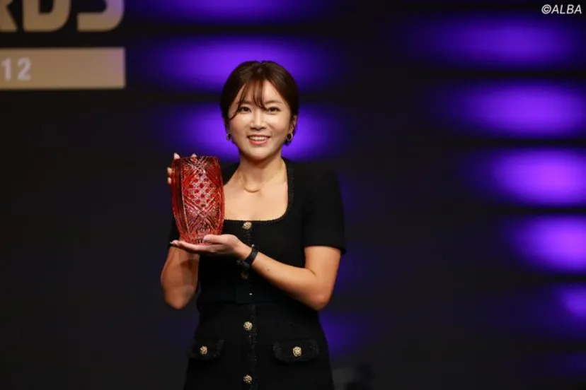 
				イ・ボミの引退スピーチがベストコメント賞「一生懸命覚えてしゃべりました」【JLPGAアワード受賞者の声】
			