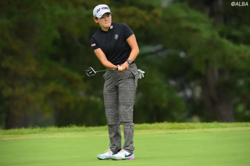 
				2連勝中のパターを大胆チェンジ　岩井明愛と“新スパイダー”【2023年下半期の1ショット】
			