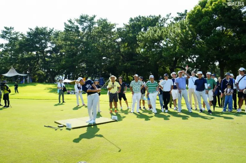 
				石川遼、中島啓太ら出場！　「勝てると思っていました」大会恒例のアプローチコンテストを制したのは…
			