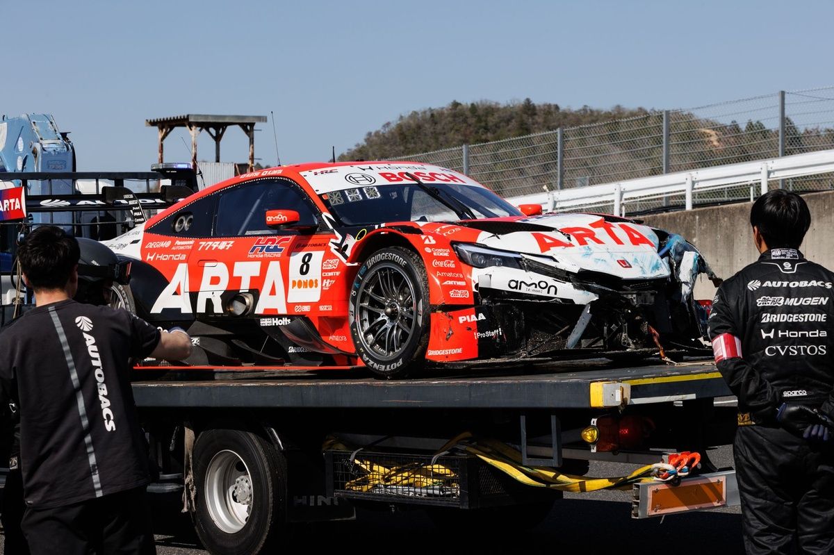スーパーGT岡山】ARTA MUGENの大津弘樹に、予選Q1でのクラッシュ