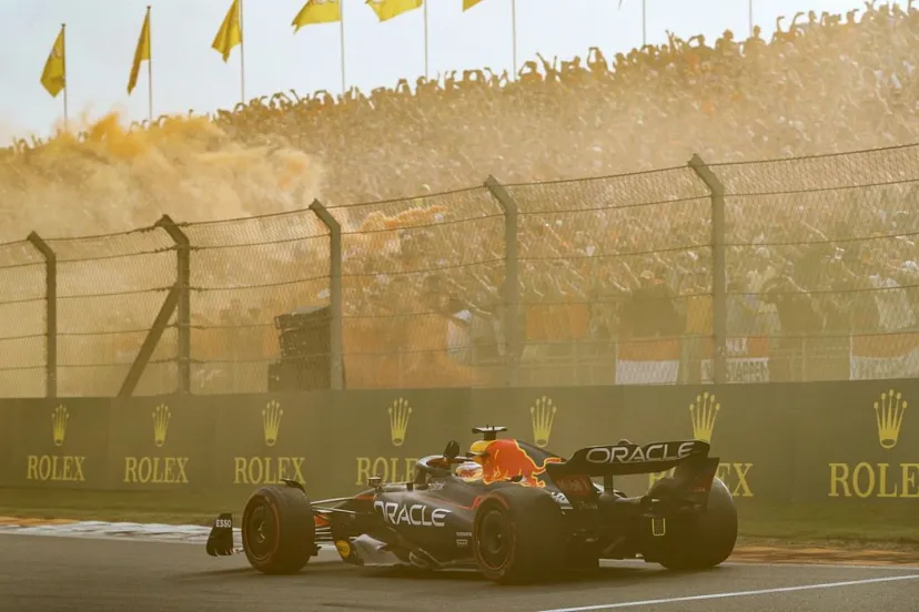 F1オランダGP、今年は”オレンジ色”の発煙筒の使用が禁止へ……「誰もが安心してF1を楽しめるようにしなければいけない」