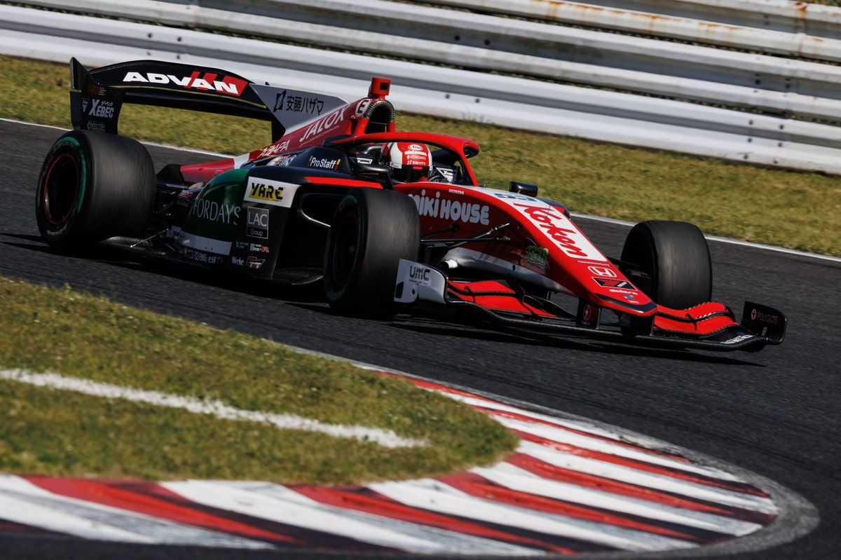 juju-tgm-grand-prix.jpg