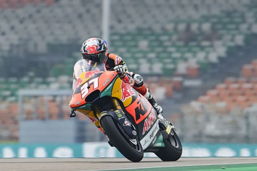 Moto2インド決勝｜アコスタ優勝でタイトルへまた一歩前進。日本勢は転倒で受難のレースに