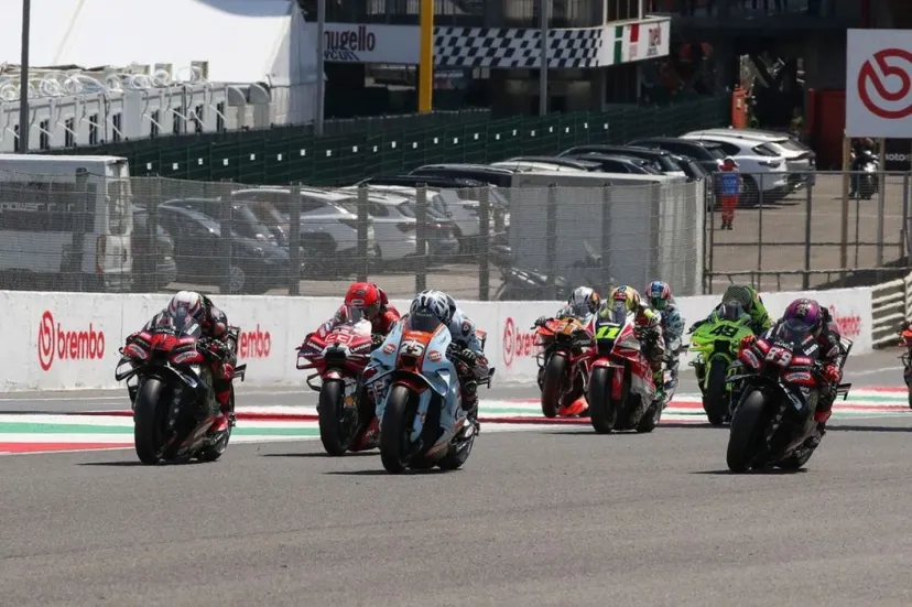 【MotoGP】スプリントは1周目のターン1で終わった……4位ベッツェッキ、ブレーキングミス悔やむ
