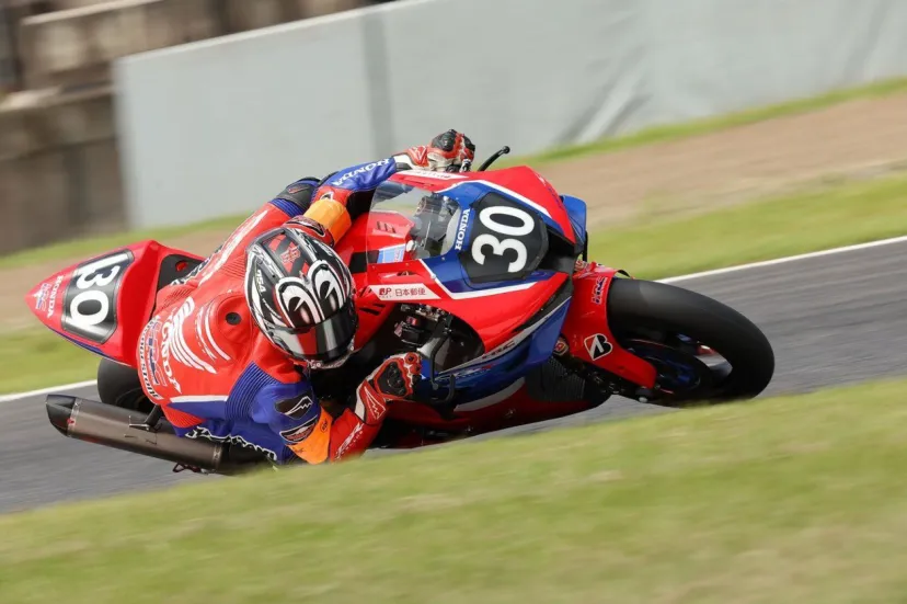 ホンダ、鈴鹿8耐予選は3番手に甘んじるも焦りナシ。トップ10予選は「舐められないタイム」が出ればOK？