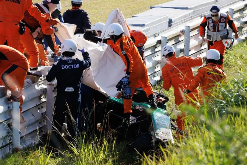 スーパーフォーミュラ第8戦鈴鹿、大クラッシュ発生で赤旗中断