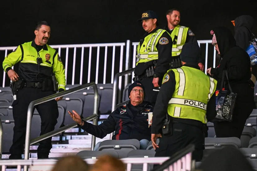 初日走行8分しか見られなかった観客に返金なしのラスベガスGPに、法律事務所が動く。イベントの不備を指摘して損害賠償請求する訴訟を起こす