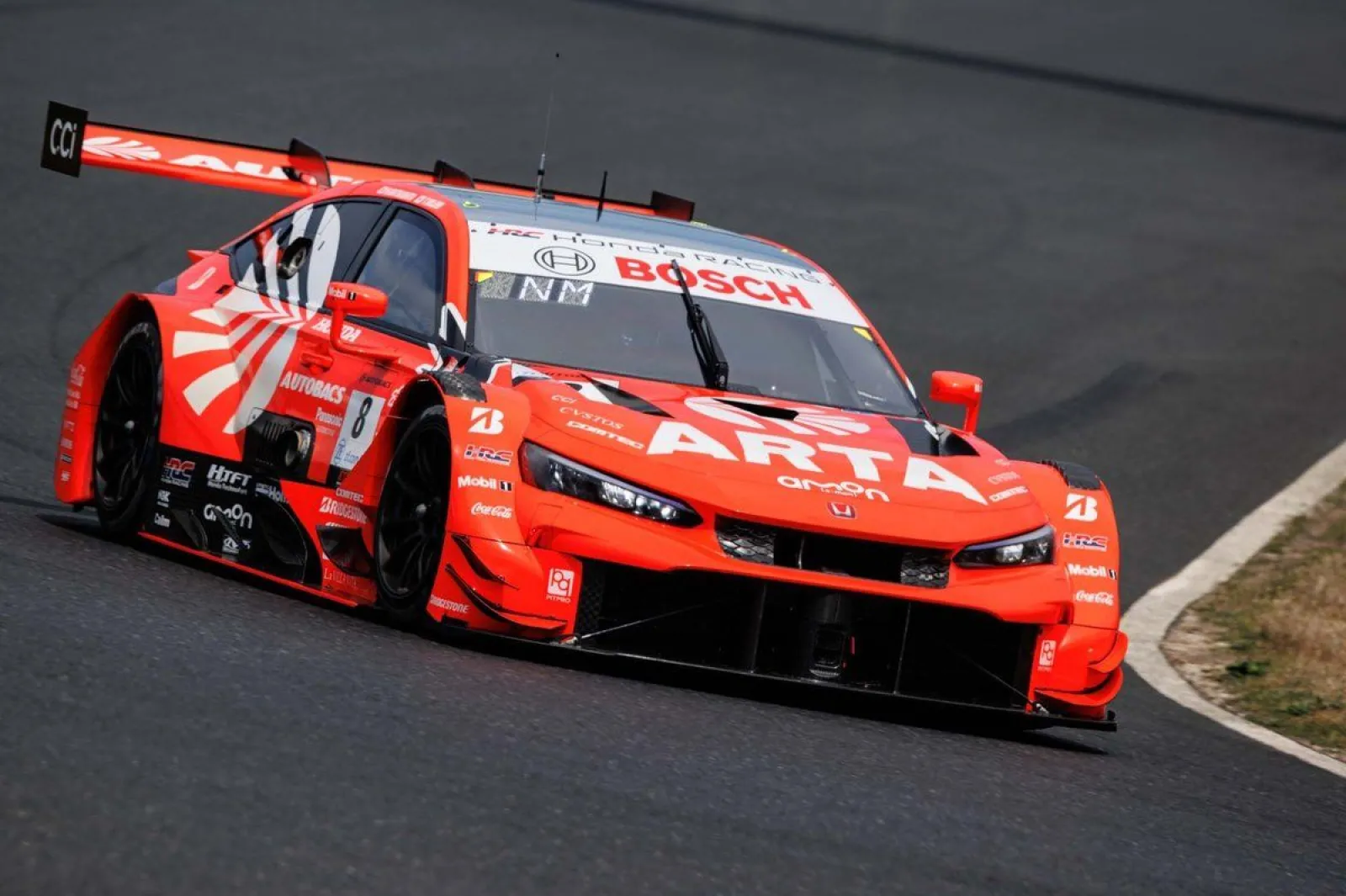 スーパーGT岡山】新予選方式の犠牲に。8号車ARTA、Q1好調も4輪脱輪で