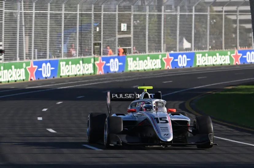 ノルウェー出身の18歳、ステンショーンが初勝利。ART勢との激戦を制す。レッドブル育成のリンドブラッド2位｜FIA F3メルボルン レース1