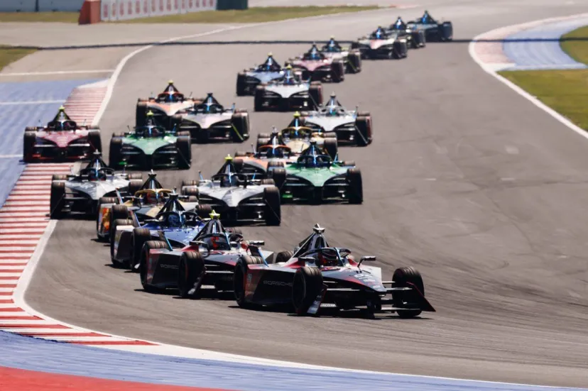 これじゃ予選の意味ないよ！　フォーミュラEの節約合戦にドライバーから批判の声