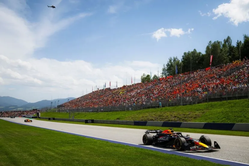 F1分析｜新品ハードタイヤ2セット残しの戦略は失敗だった？　フェルスタッペン、突然のペースダウン……しかしラッセルのペースは安定の怪