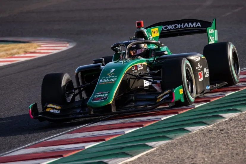 スーパーフォーミュラのルーキーテストでウゴチュクが驚異の速さ見せる。F4王者の鈴木斗輝哉も好タイム……ドゥーハンは3日続けてデグナーに散る