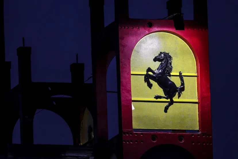 フェラーリ、2024年用ニューマシンの正式名称をSF-24に決定。アサヒ傘下のビールブランドとも契約締結