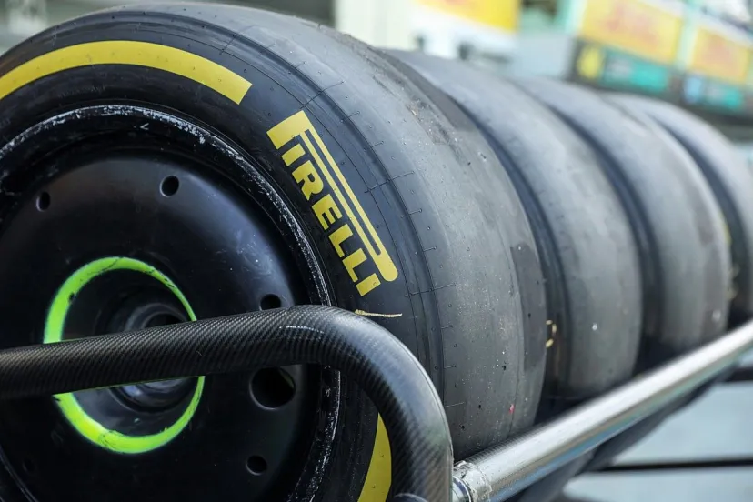 タイヤトラブルの懸念が生じたF1カタールGP。使用周回数制限により問題は起きず……ピレリは研究所でさらなる分析を約束「サーキットよりも細かいことを調べられる」