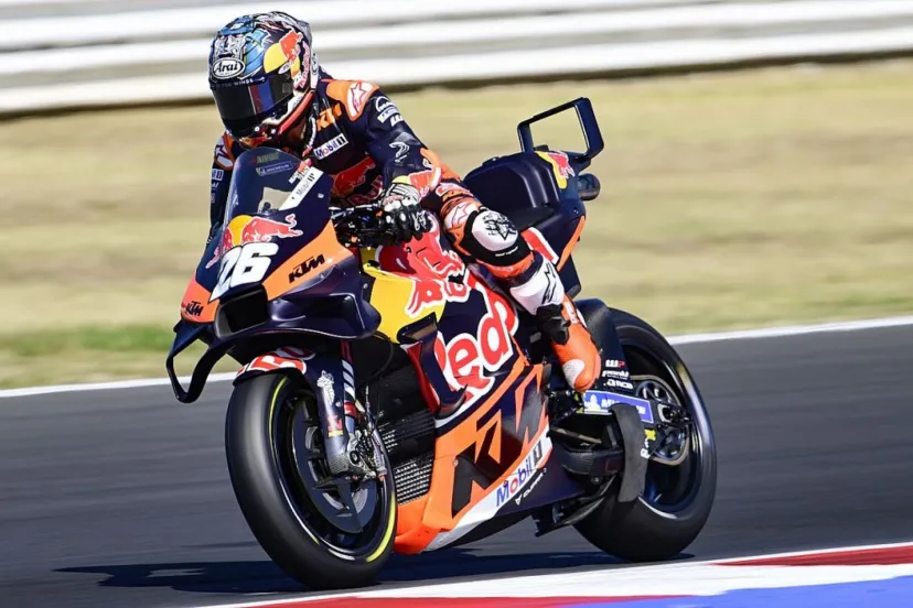 【MotoGP】KTM、伝統のスチール捨て”カーボン製の新シャシー”をテスト中……貪欲開発に欧州勢の勢いが透けて見える？