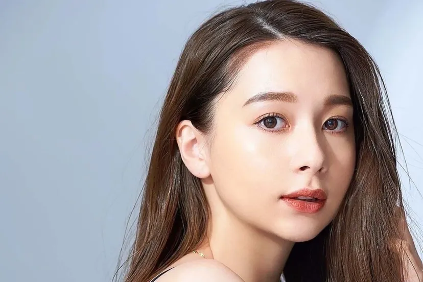 ABEMA、WRC開幕戦ラリー・モンテカルロの現地リポーターに、”ニキ・ラウダ”由来の名前を持つモデルのNikiを起用