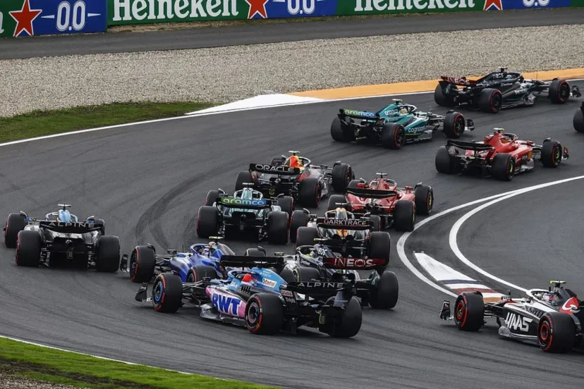 FIA、フレキシブルウイングへの取り締まりをさらに強化。各F1チームに図面の提出を要求