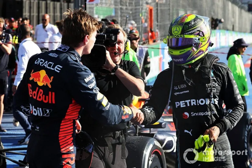 フェルスタッペンとハミルトンの“最強コンビ”はあり得ない？　レッドブルF1重鎮、緊張関係と給料の面で実現不可能と語る